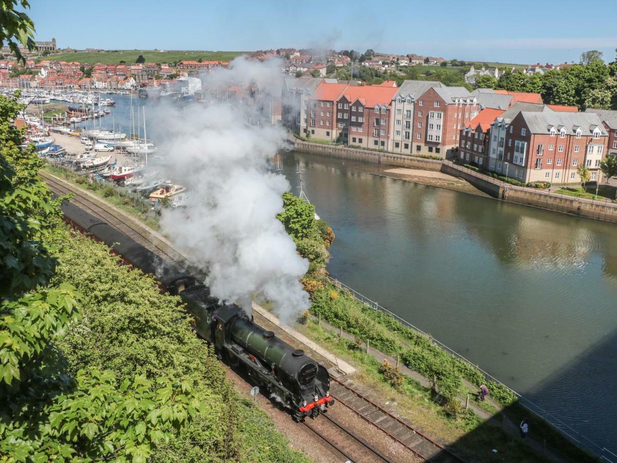 Tornado Engine Shed Whitby Exterior foto